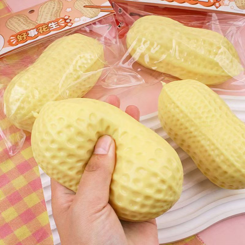 In Stock Peanut Stress Ball Cr - Vinyl Figure Blank avaliação e preço