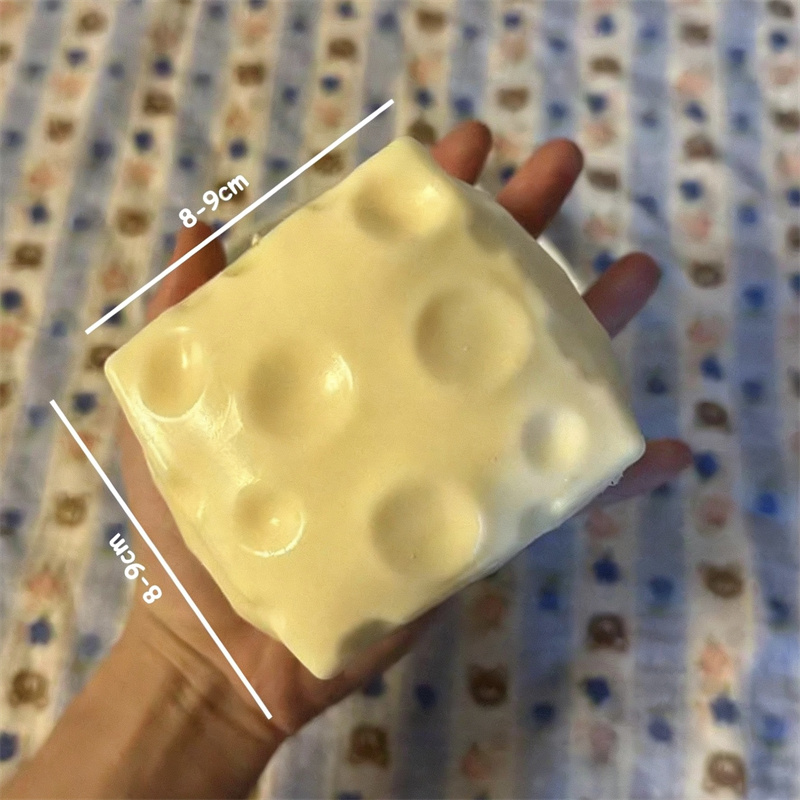 ◑Jumbo Cheese Cube Stress Ball - Fidget Cube Original avaliação e preço