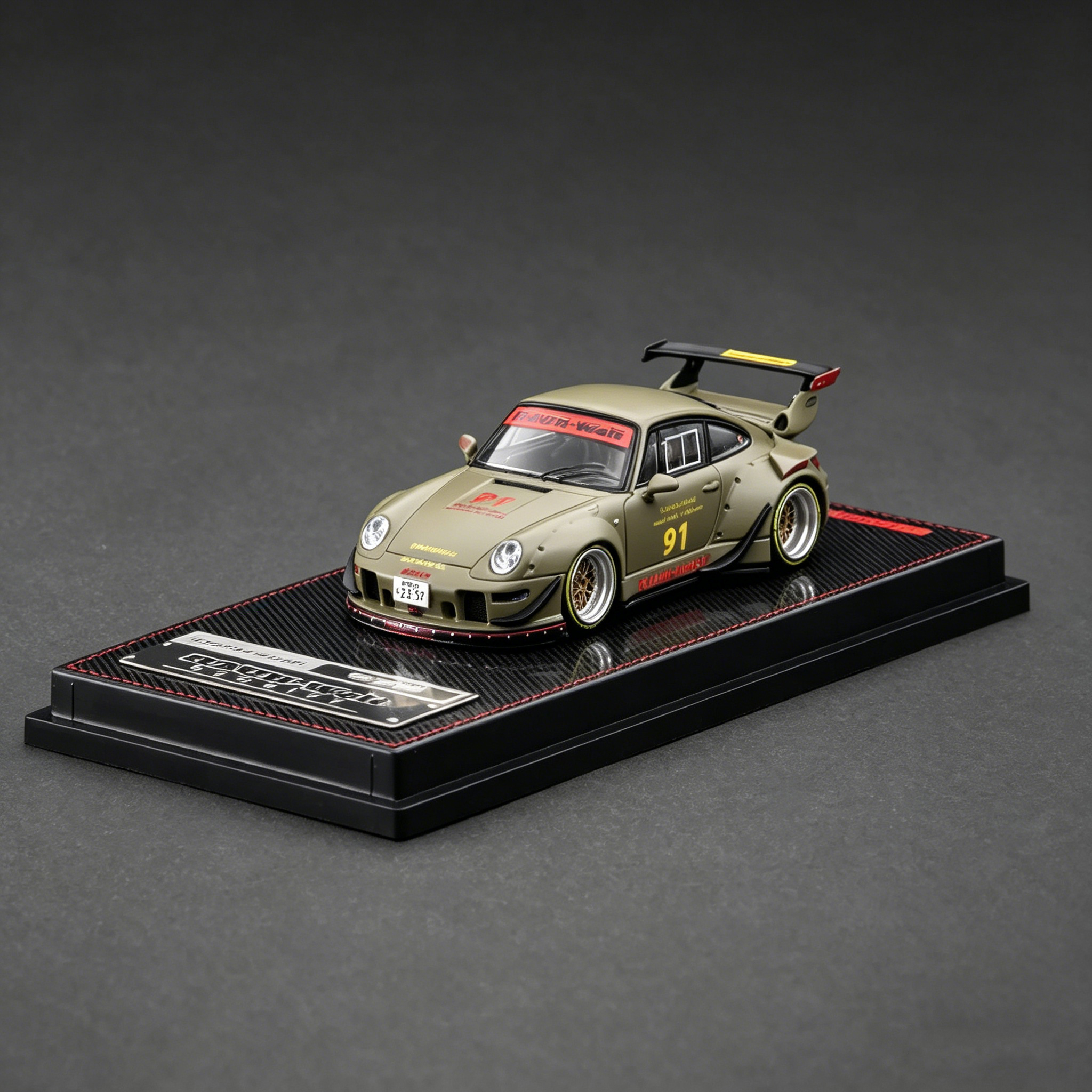 Ignition Model IG3873 1:64 Por - Die Cast Car 1 64 avaliação e preço